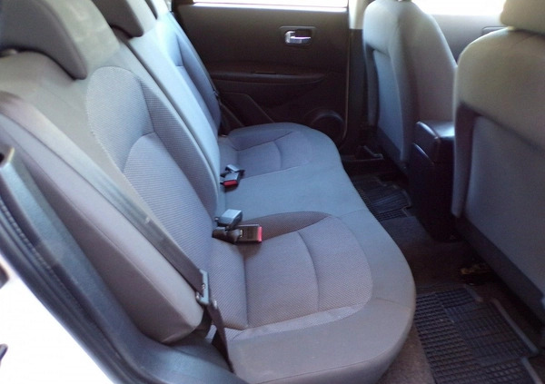 Nissan Qashqai cena 26900 przebieg: 230600, rok produkcji 2010 z Szklarska Poręba małe 529